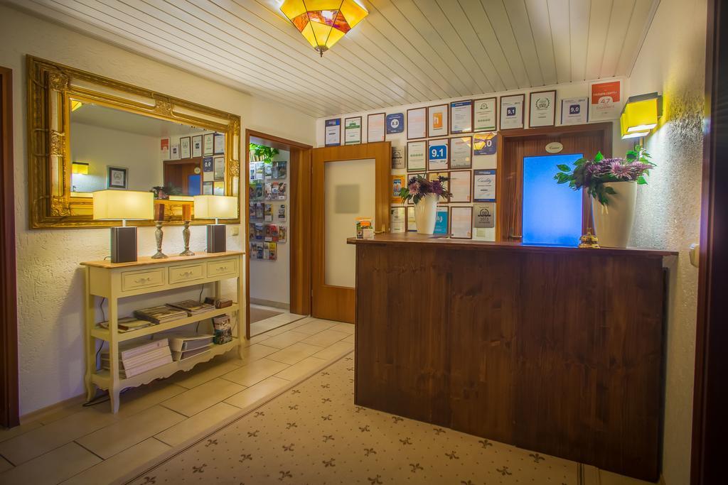 רוהפולדינג Hotel Garni Zeranka מראה חיצוני תמונה