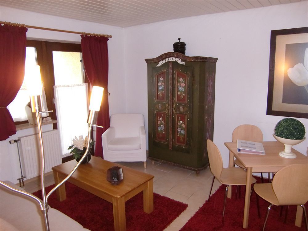 רוהפולדינג Hotel Garni Zeranka מראה חיצוני תמונה